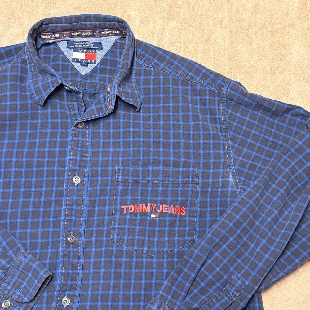Tommy‎ Hilfiger VTG Plaid Shirt Button Down Men’s Large Blue W/ Logo